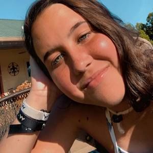 Meet your Posher, Kennedy